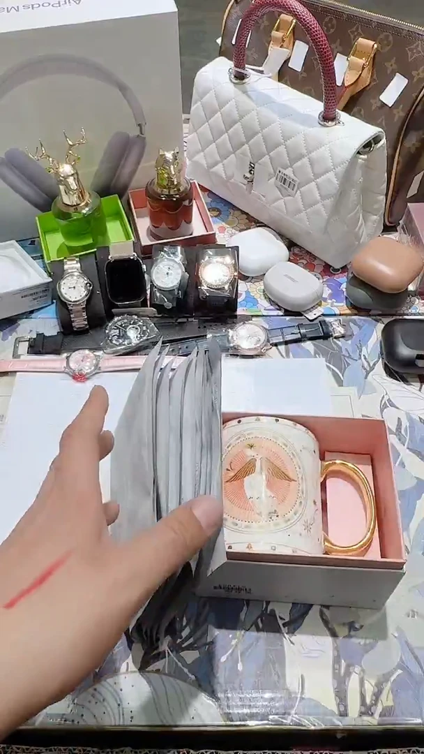 瓷片la生活的本意就是开心@@1