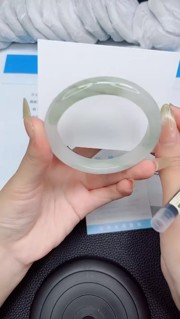 石英质玉手镯未镶嵌233-57.9