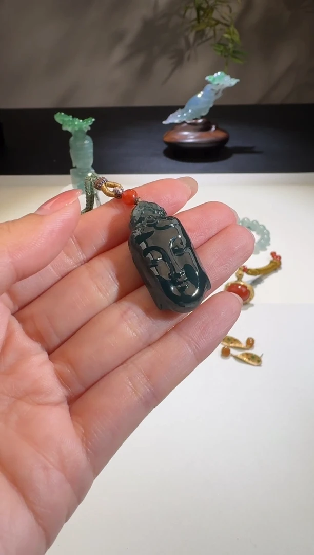 【闪购商品】翡翠颈饰未镶嵌【舒雅】