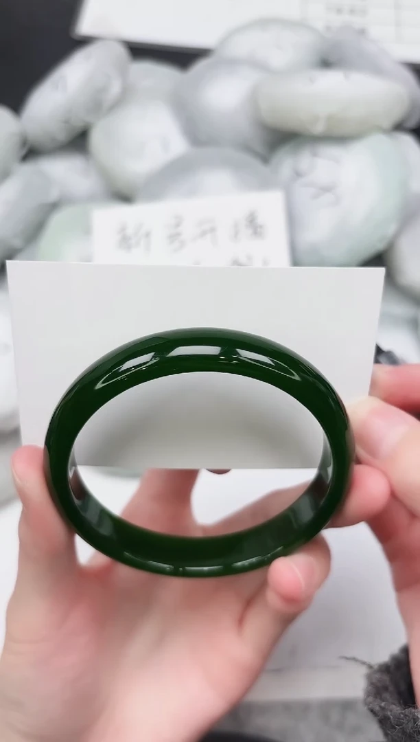 女款手镯270-63.3