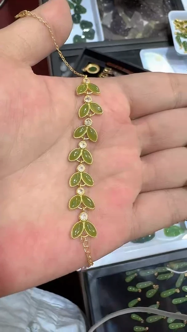 和田玉银S925镀金镶嵌颈饰手链多样性发一