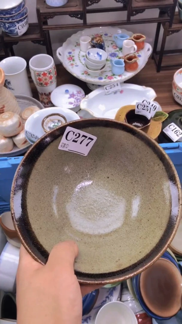 瓷片花****0A龙华精品陶瓷店