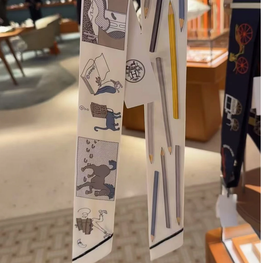 99新 Hermes/爱马仕 【老于】白色铅笔漫画图案丝巾twilly