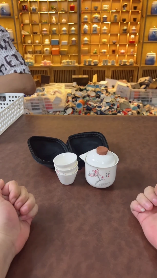 瓷片鸣盏茶具直播间啊