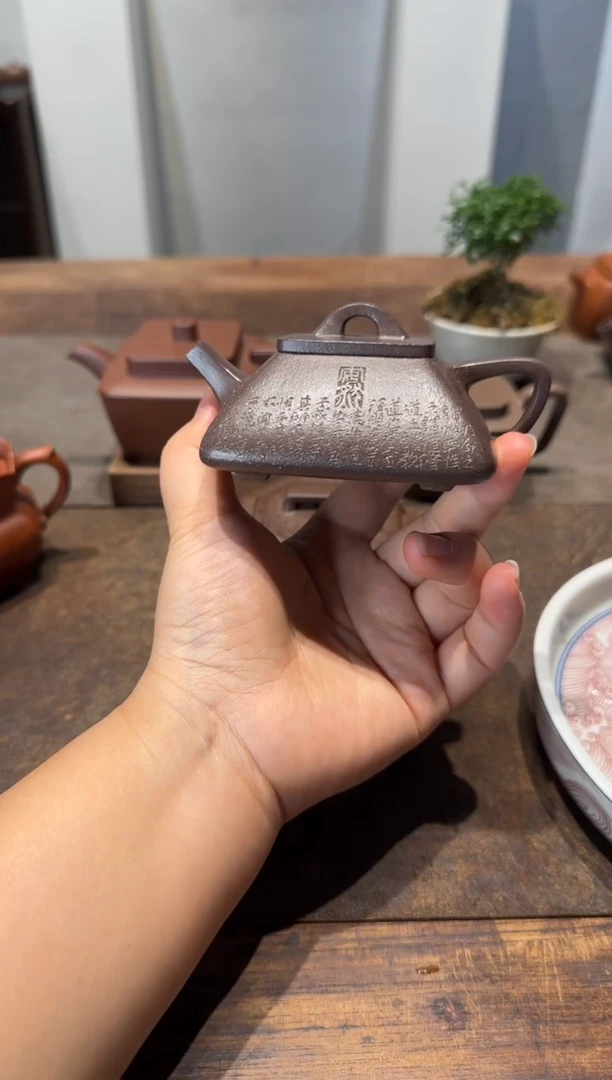 茶壶紫砂大*四方石瓢 刻绘