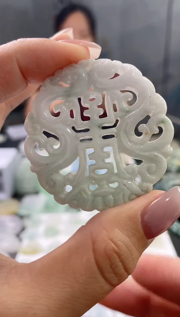 吊坠(不含链)未镶嵌翡翠1