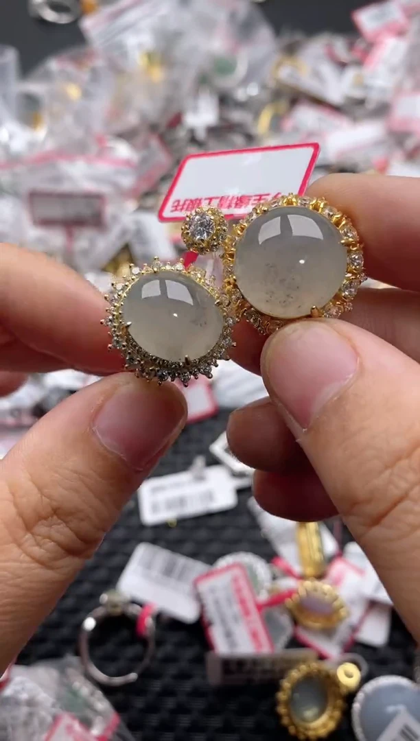 翡翠戒指银S925镶嵌100000    8