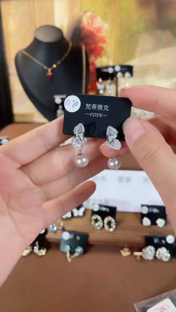 铜合金锆石合金时尚饰品  梵1020