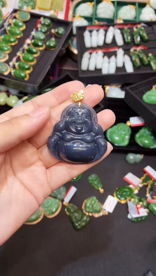 吊坠(赠链)18K金镶嵌和田玉多样性发一