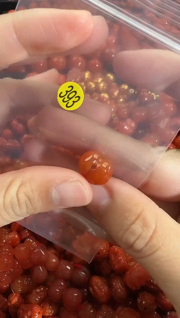 颈饰未镶嵌南红玛瑙11