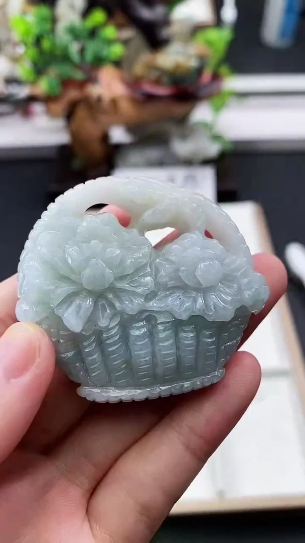 颈饰未镶嵌翡翠天然缅甸A货翡翠1