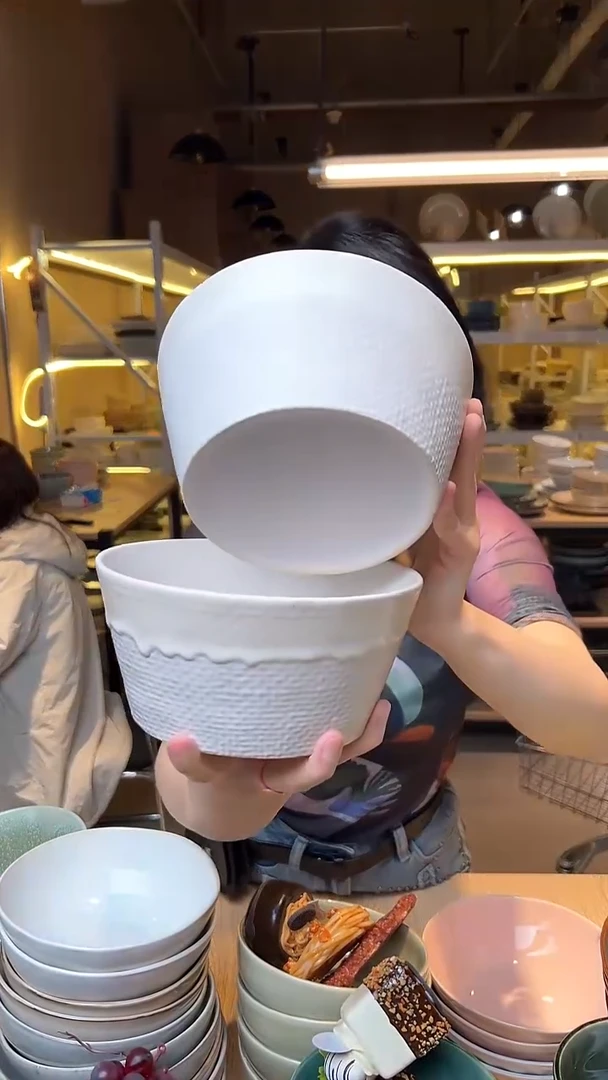 瓷128外贸尾货高温釉下彩陶瓷餐具默认微瑕