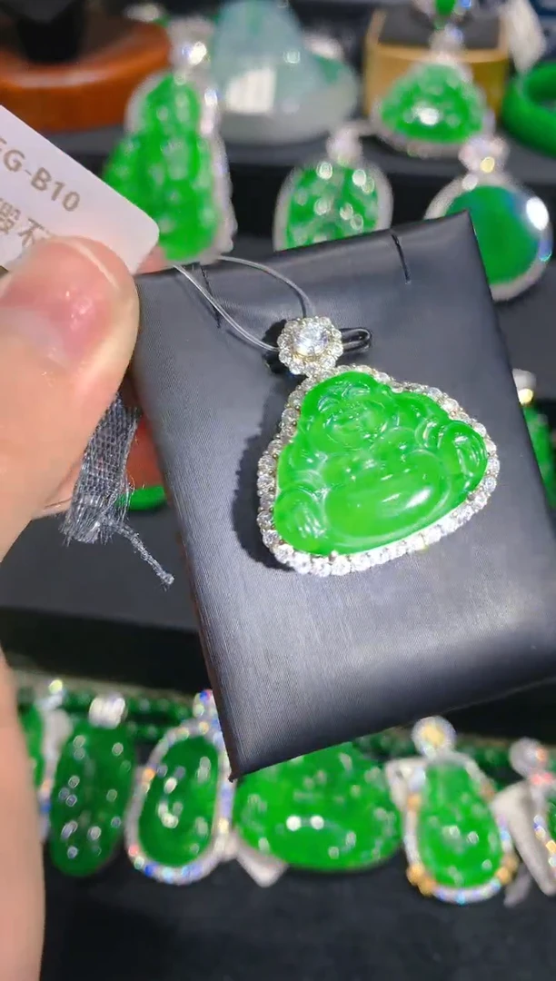 【闪购商品】翡翠颈饰银S925镶嵌31一季