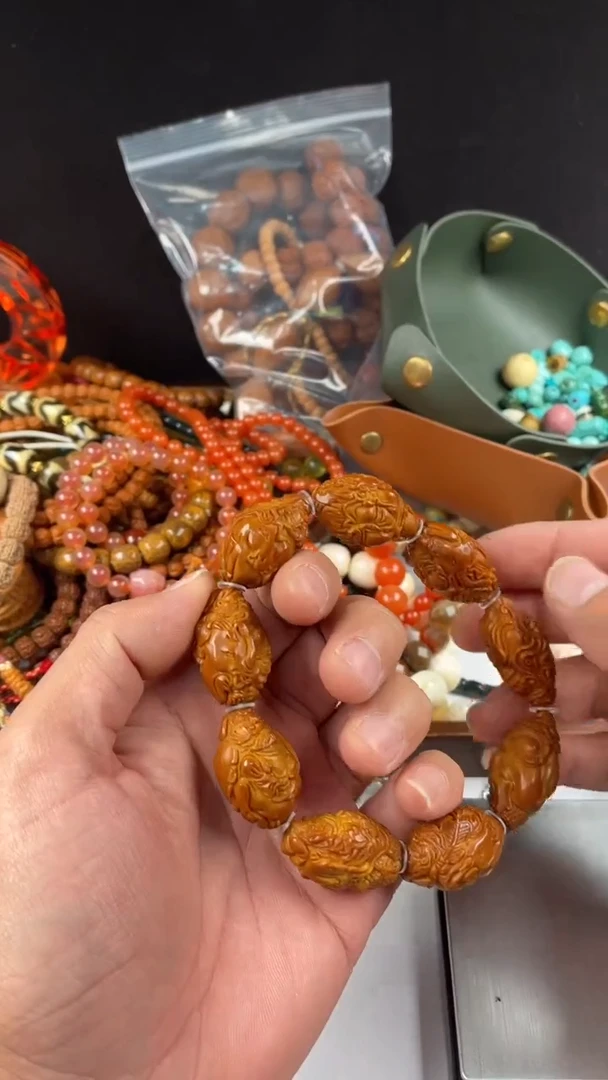 手串橄榄核Y**?橄榄核雕刻手串