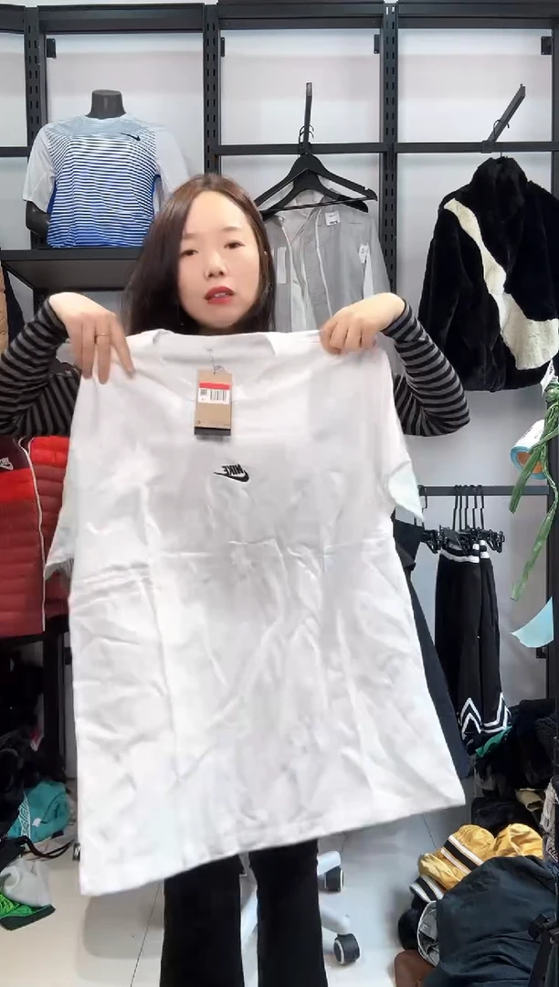 2481编码  瑕疵直播间过款为准 尺码175