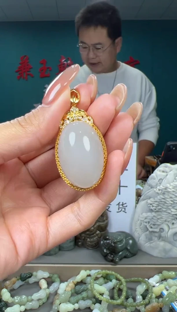 颈饰银S925镶嵌和田玉和田玉