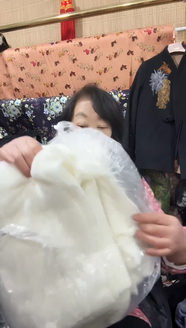 （针刺压缩）羊绒絮片2米一块（没有无纺布）