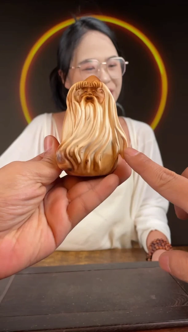 柏木（崖柏）手工摆件,先抢先得! 编号:72