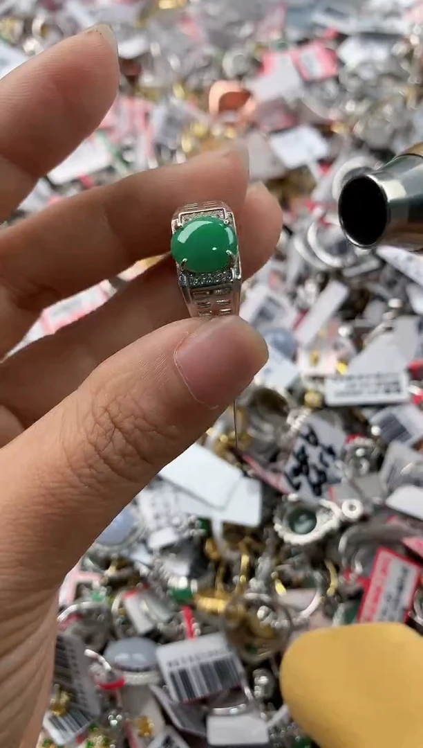 银S925镶嵌戒指翡翠555             9