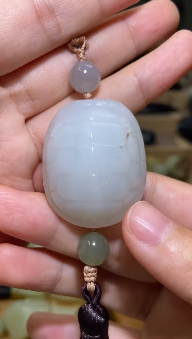 未镶嵌和田玉挂件新疆和田玉富甲天下挂件