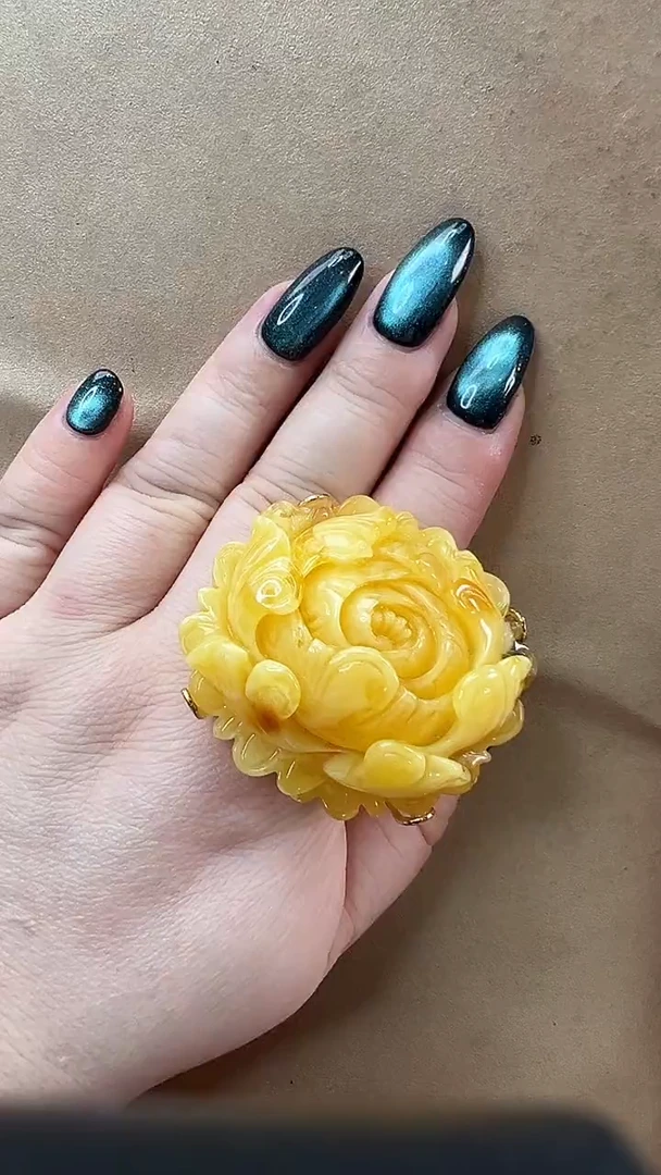 琥珀颈饰未镶嵌戒指