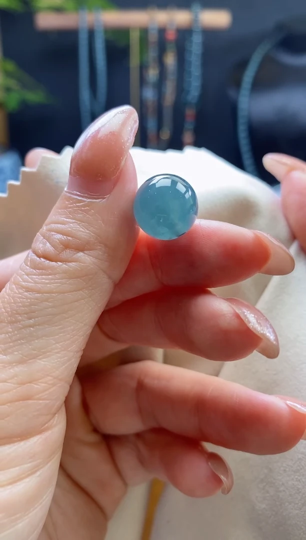 翡翠未镶嵌颈饰0683551555