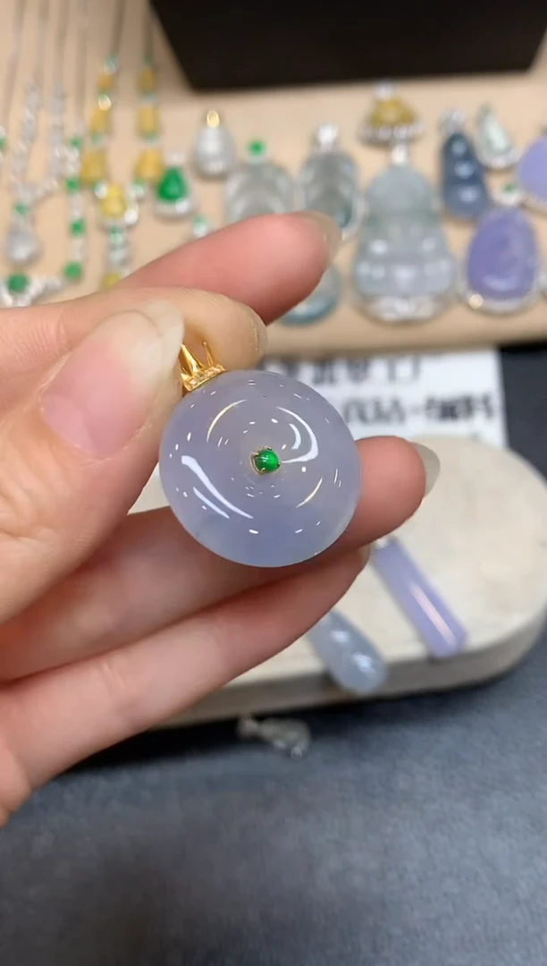 颈饰18K金镶嵌翡翠平安扣【无服务费【紫货有色差】
