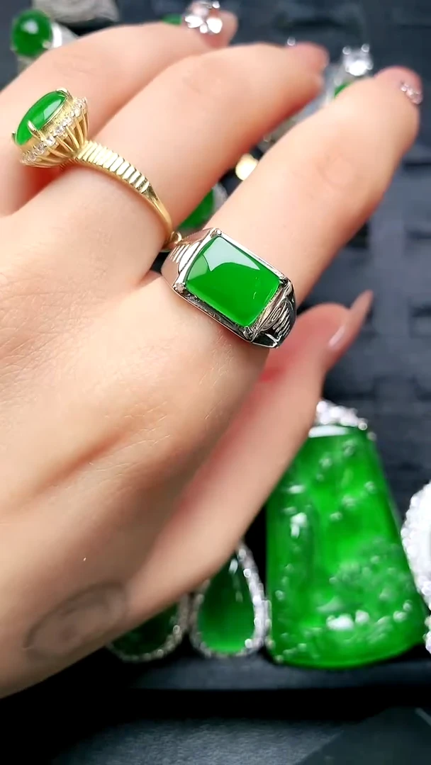 【闪购商品】翡翠戒指未镶嵌马鞍戒