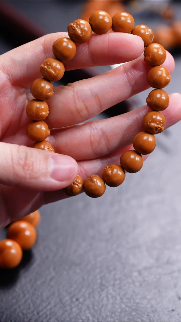 【闪购商品】橄榄核吊坠橄榄核