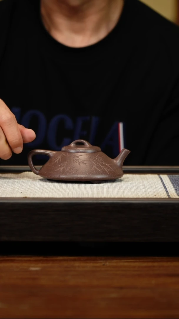 茶壶紫砂澜紫泥刻绘合瓢