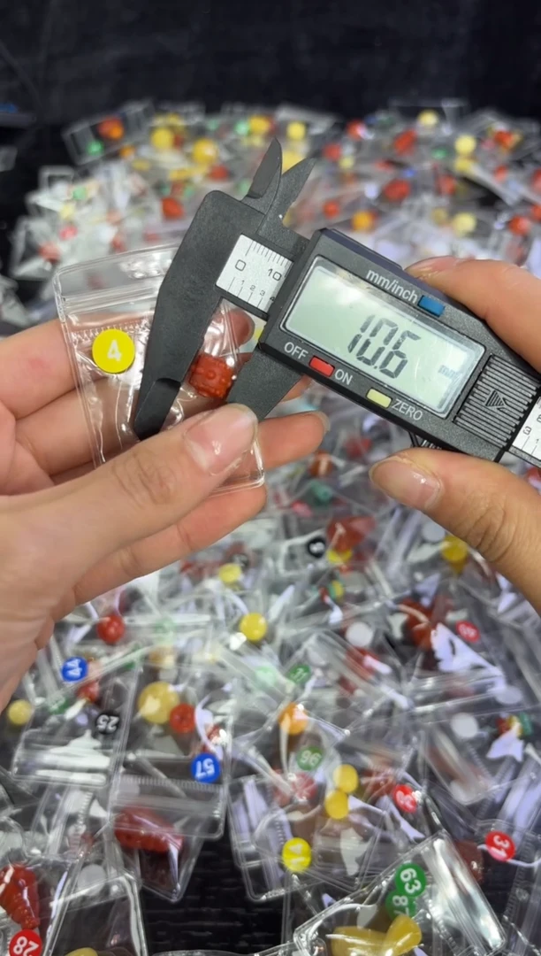 未镶嵌1南红玛瑙多样性发货