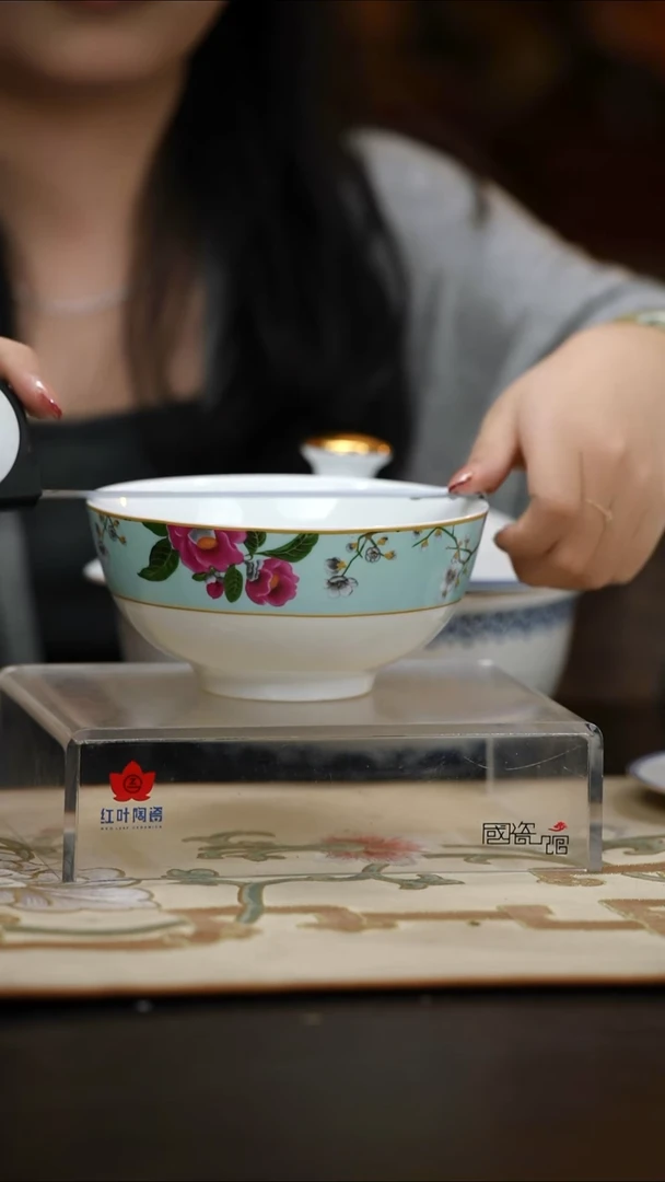4个微瑕春意盎然6英寸面碗