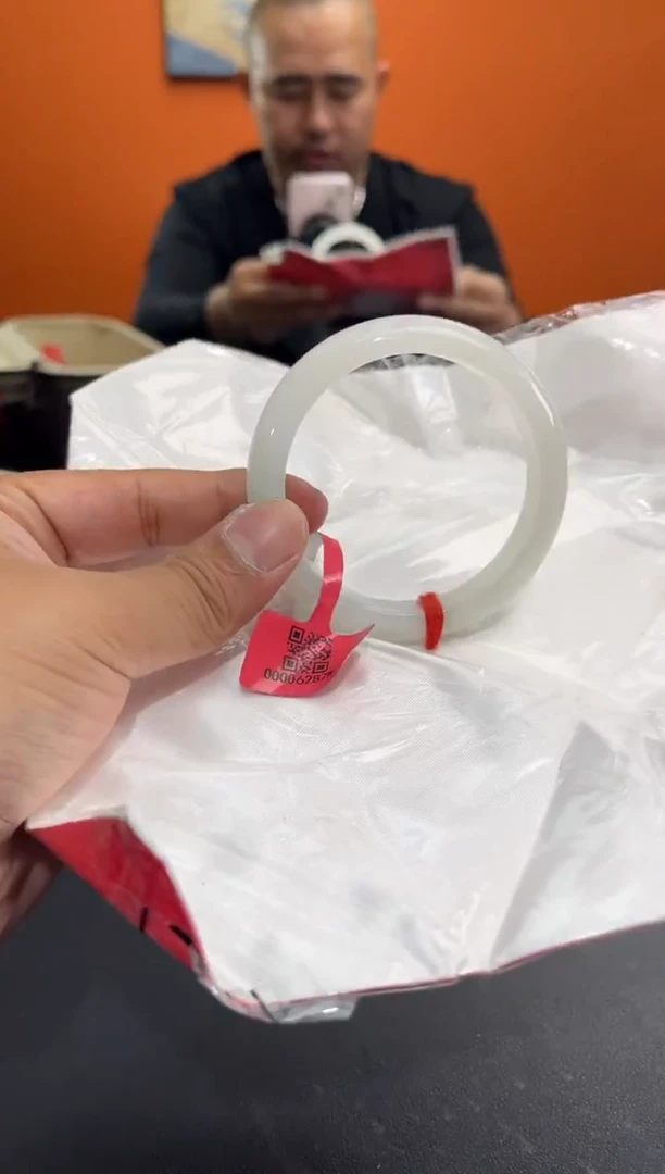 未镶嵌手镯翡翠15