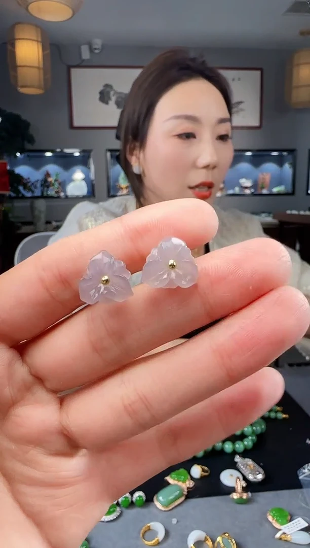 【闪购商品】和田玉耳钉18K金镶嵌1