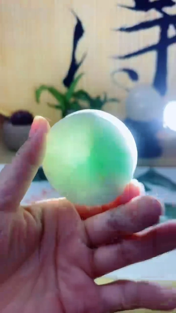 翡翠未镶嵌颈饰翡翠374