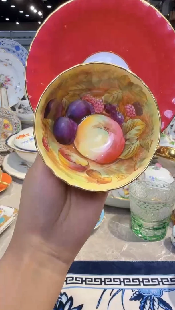 骨瓷娜娜中古瓷器如图所示138