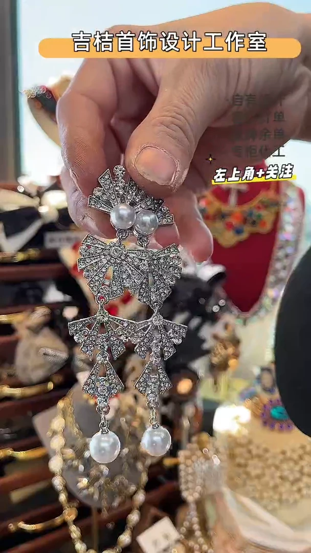 合金锆石合金锆石11-19-02