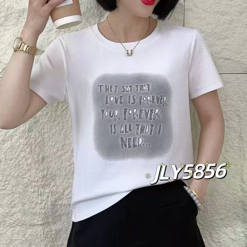 5856新款烫钻字母时尚上衣