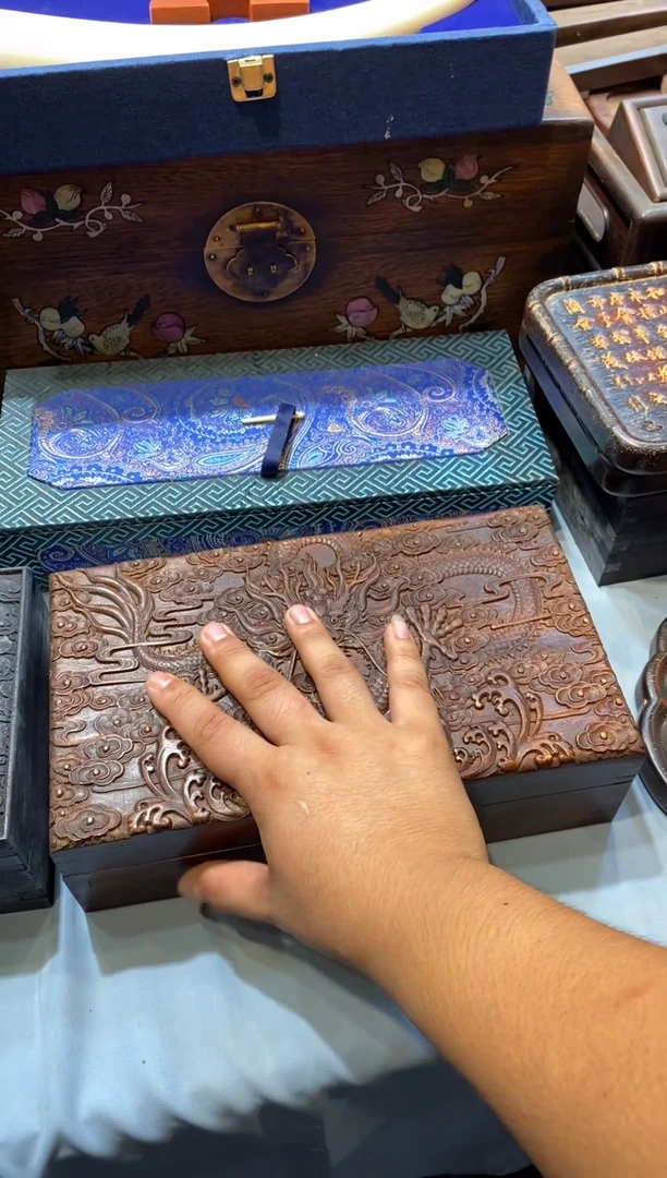 木工艺品 福利 捡漏 888 龙盒