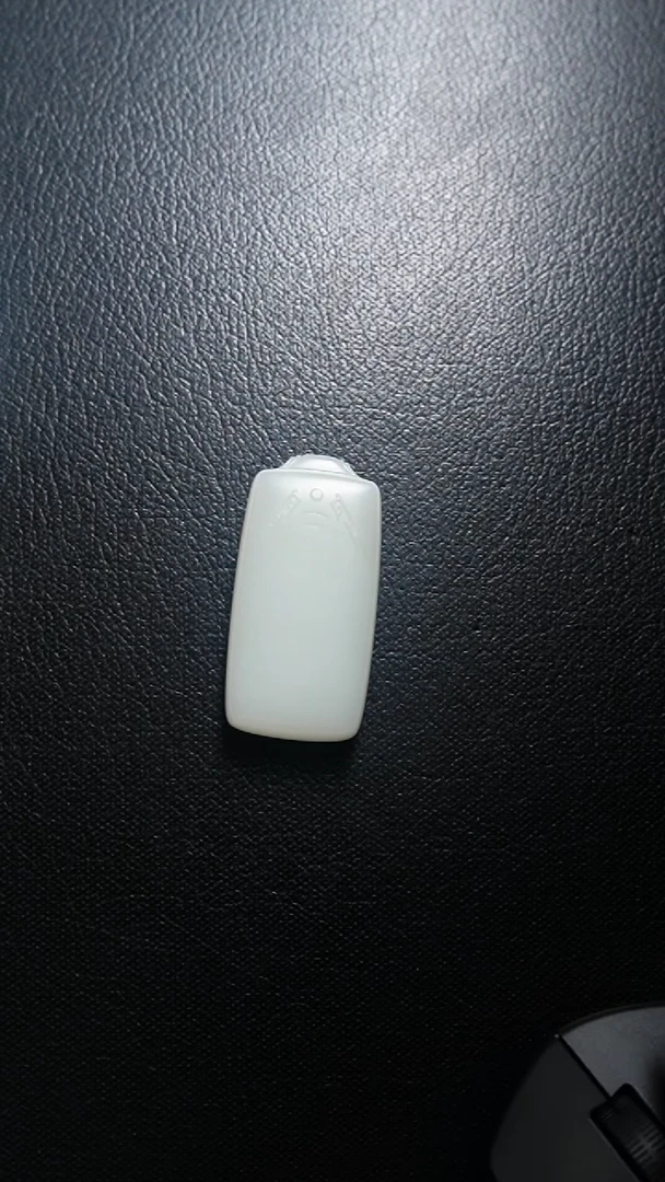 颈饰未镶嵌和田玉无事牌