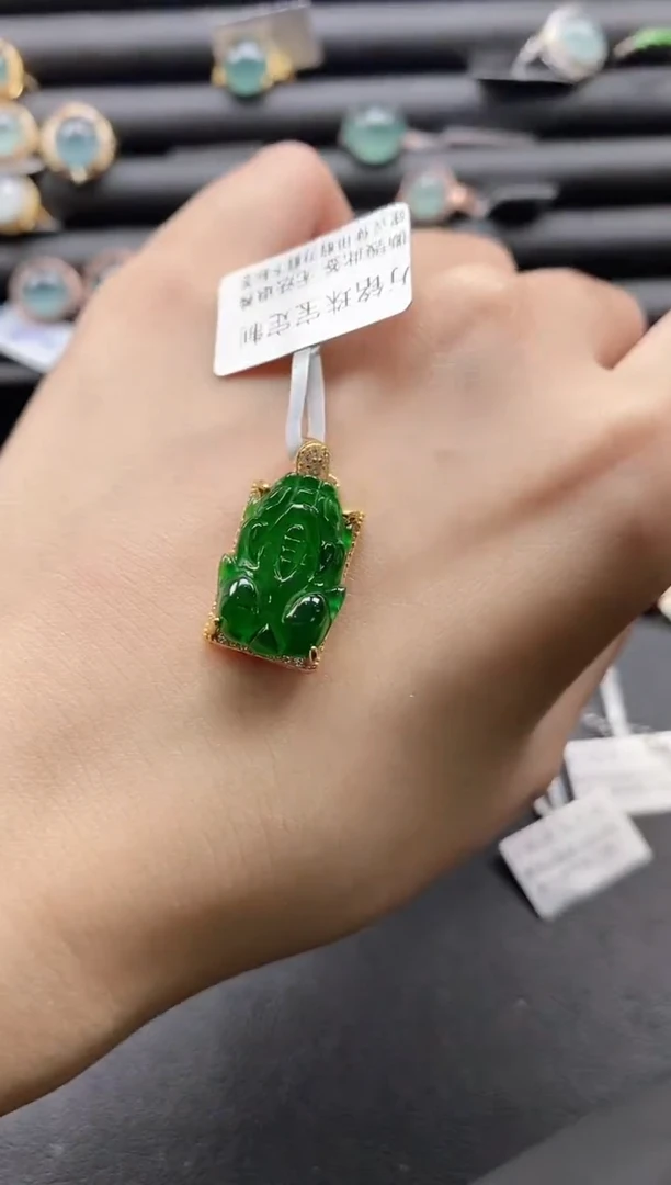 【闪购商品】翡翠戒指银S925镶嵌11111