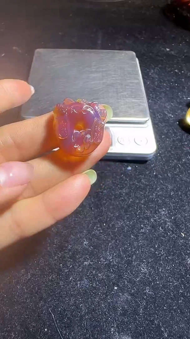 未镶嵌颈饰琥珀37844525