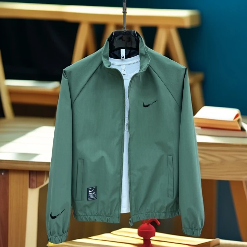 811薄款秋季运动春秋夹克刺绣百搭长袖立领显瘦收口袖