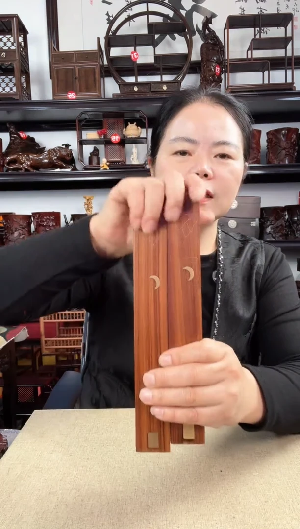 木黄镇尺老李红木工艺品