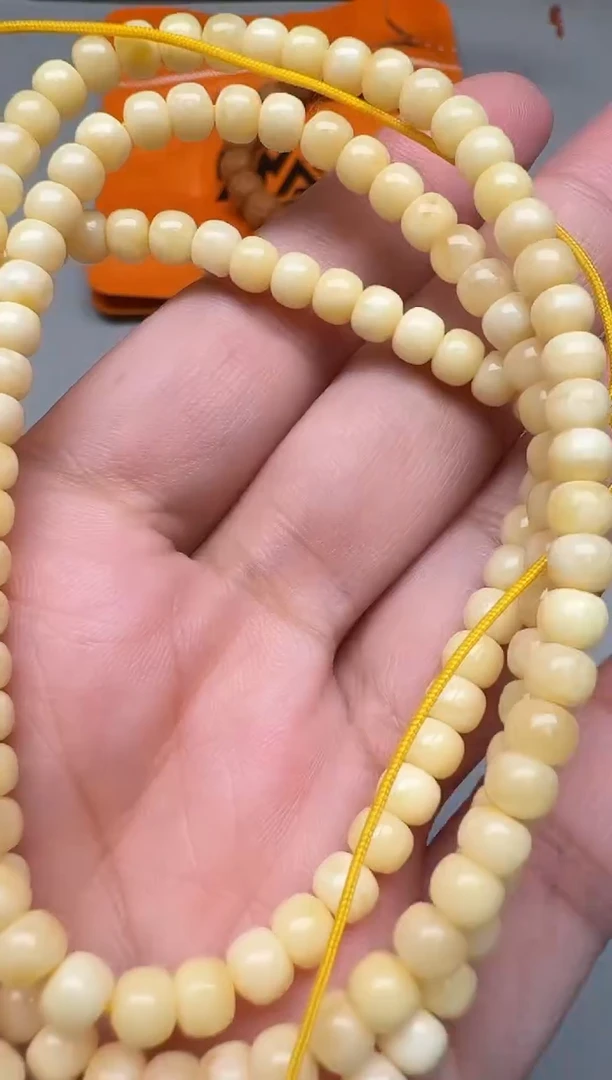 裸石蜜蜡未镶嵌蜜蜡手串