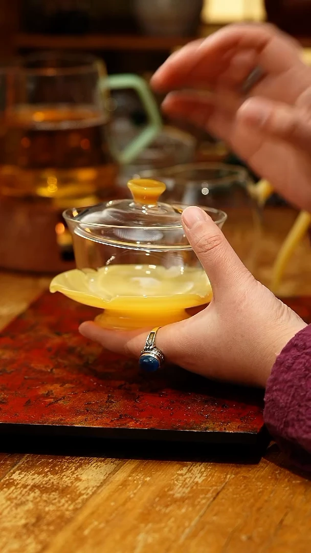 【闪购商品】禾器/晶彩沁莲盖碗/金玉色/定制版