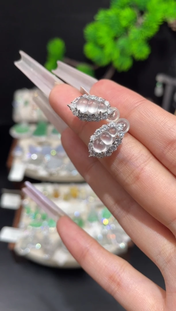 银S925镶嵌翡翠耳饰耳钉