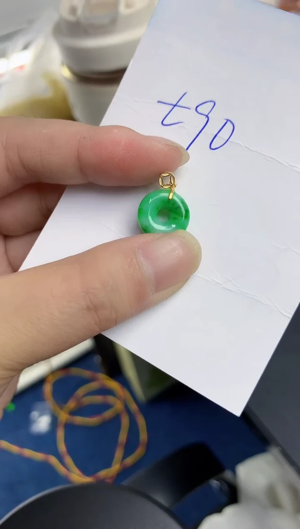 翡翠未镶嵌颈饰11111111