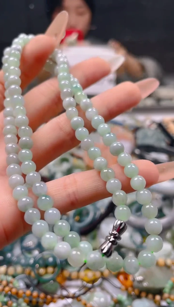 【闪购商品】翡翠颈饰未镶嵌5-6MM/H/翡翠A货一图一物