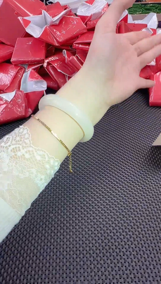 未镶嵌手镯石英质玉圈口57